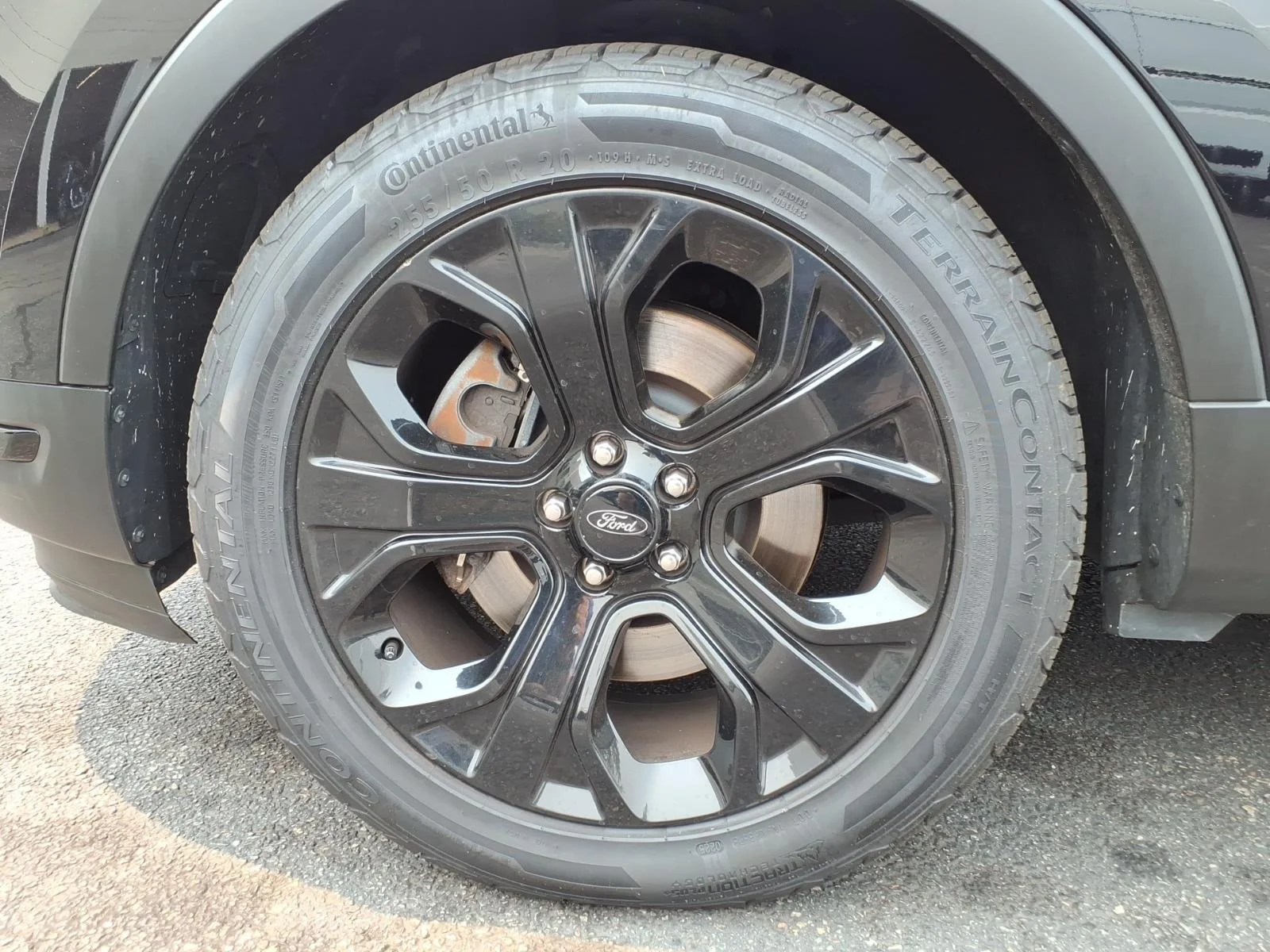 Used 2019 Black Ford Sport image 10