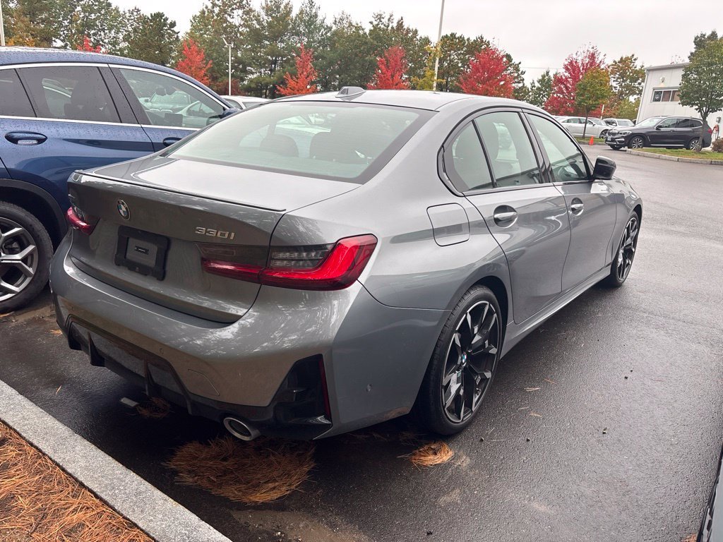 Certified Used 2025 Skyscraper Grey Metallic BMW 330i xDrive image 4