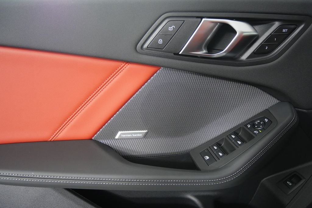 2025 BMW 2 Series M235 - Photo 8