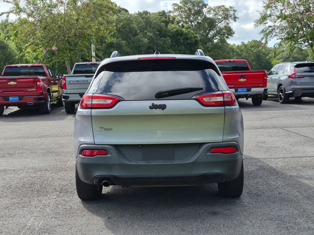 Used 2017 Silver Jeep Sport image 4