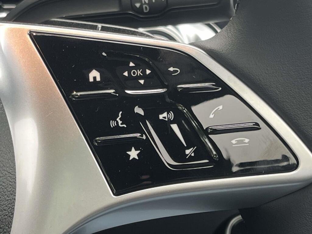 New 2026 Mountain Grey Metallic Mercedes-Benz GLB 250 image 35