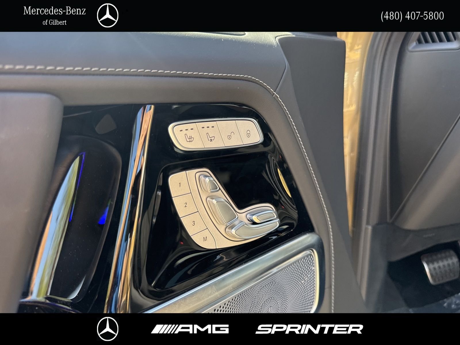 New 2025 MANUFAKTUR Desert Sand non-metallic Mercedes-Benz G 580 image 14