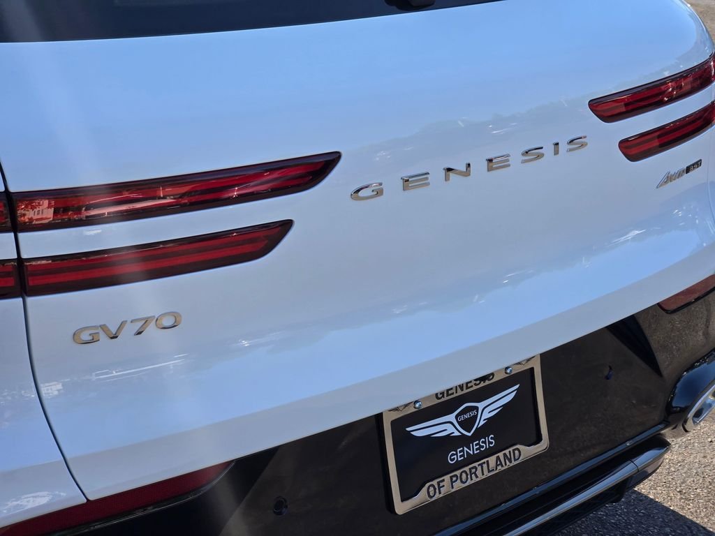 New 2026 White Genesis 3.5T SPORT PRESTIGE image 17