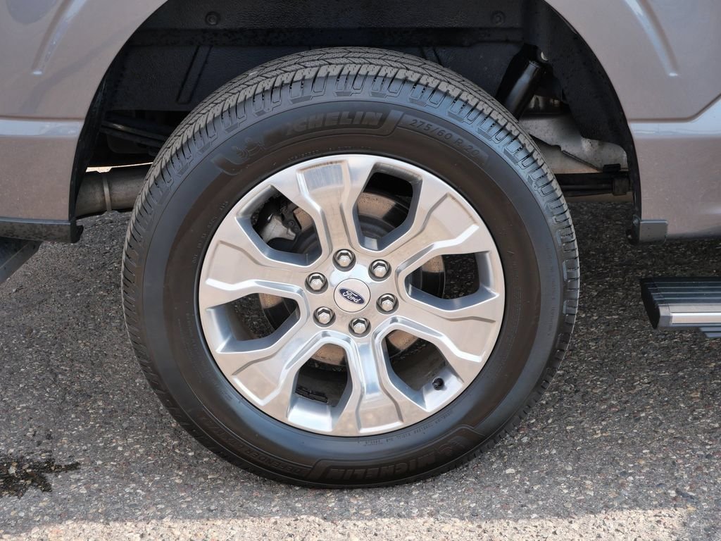Used 2021 Gray Ford Platinum image 7
