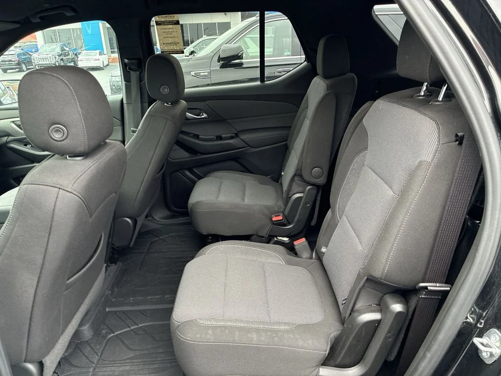 Used 2023 Black Chevrolet LT image 19