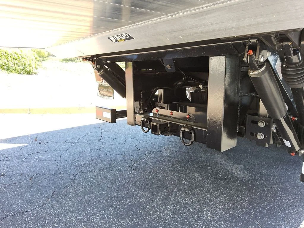 2025 Ford F-550 Super Duty Chassis Cab XL - Photo 19