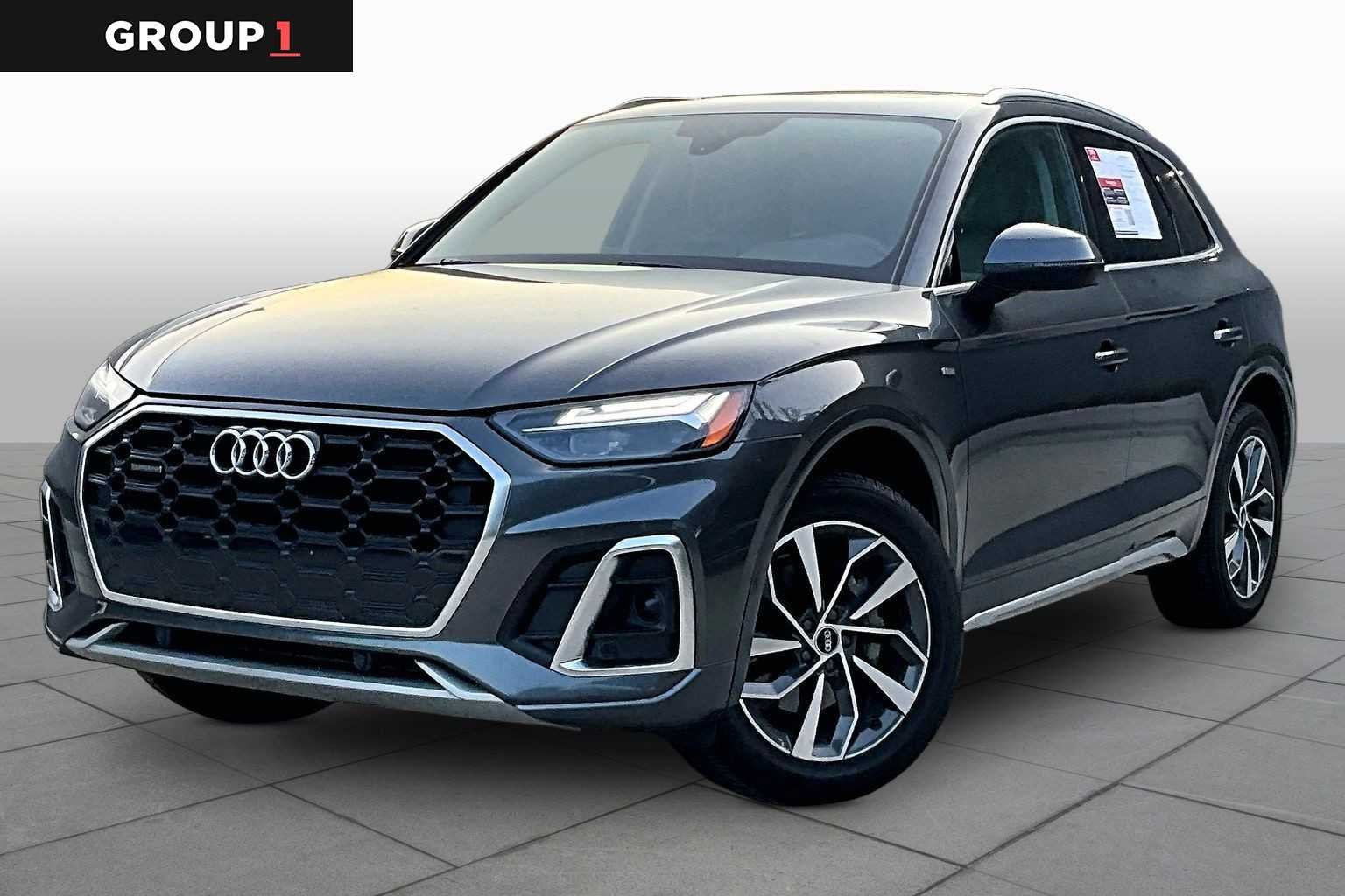 2022 Audi Q5 S line Premium
