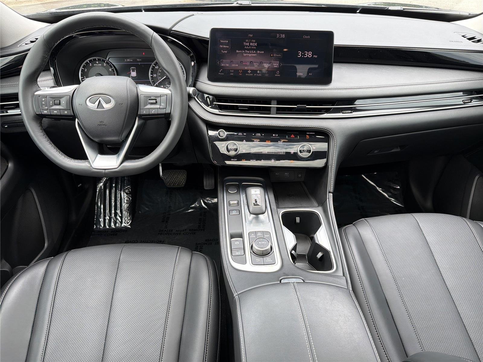 Used 2024 Mineral Black INFINITI PURE image 2
