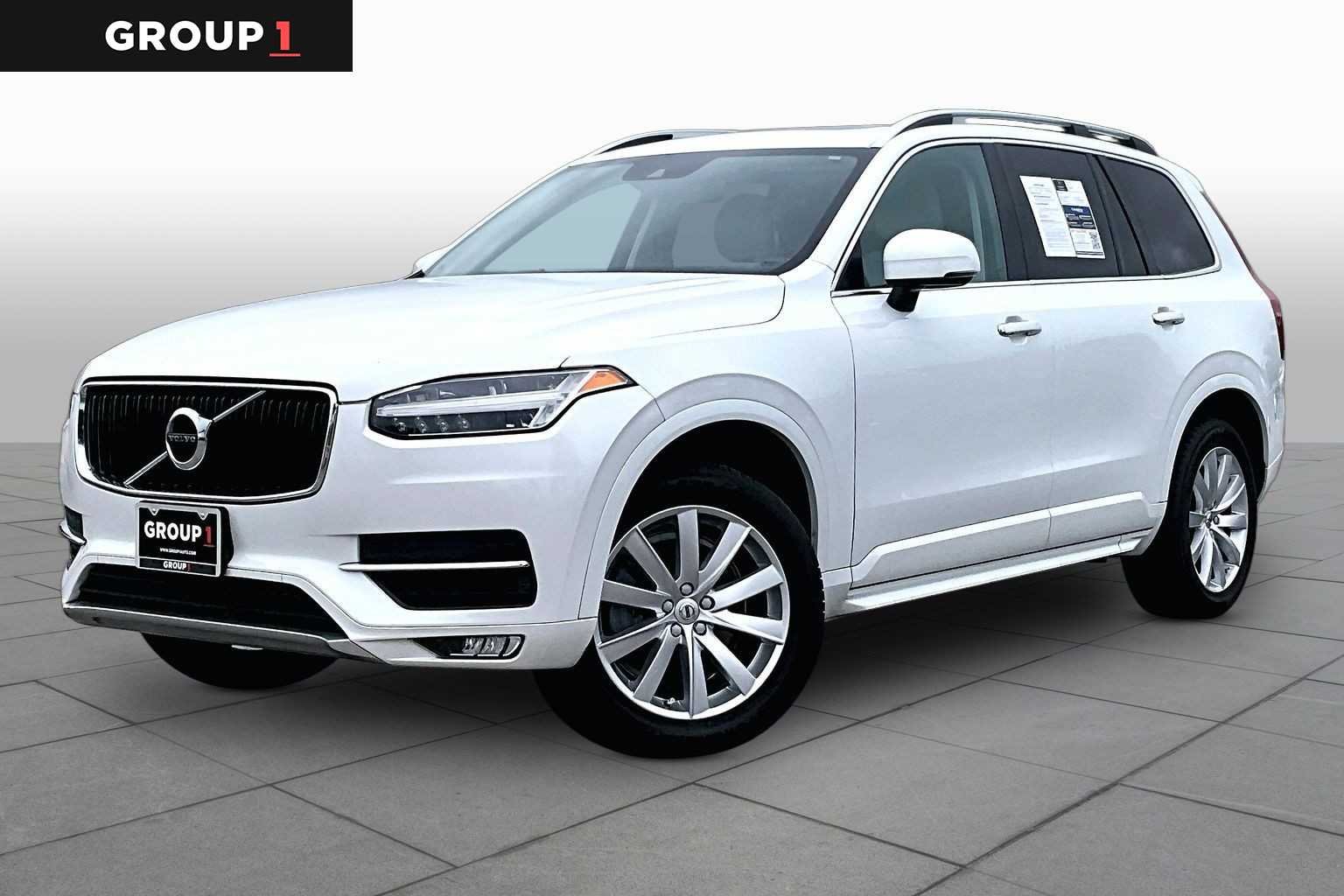 2018 Volvo XC90 Momentum