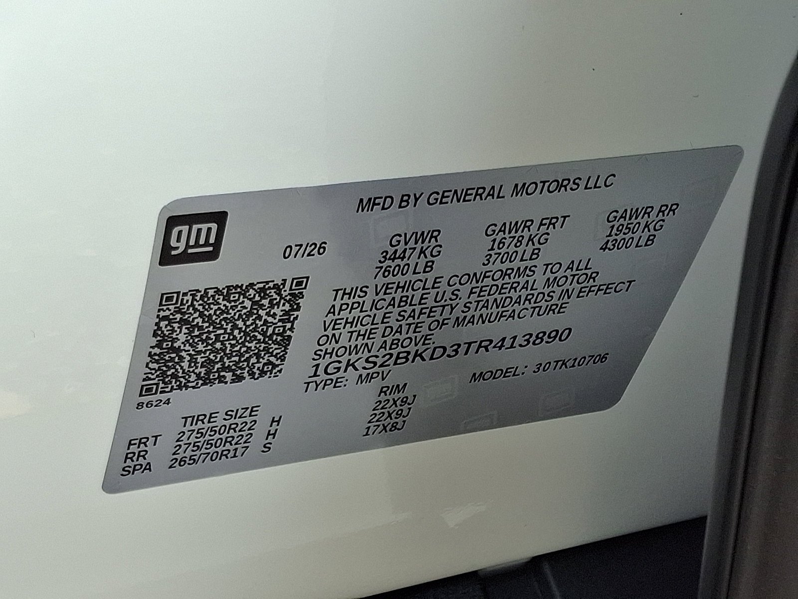 New 2026 Summit White GMC Elevation image 10