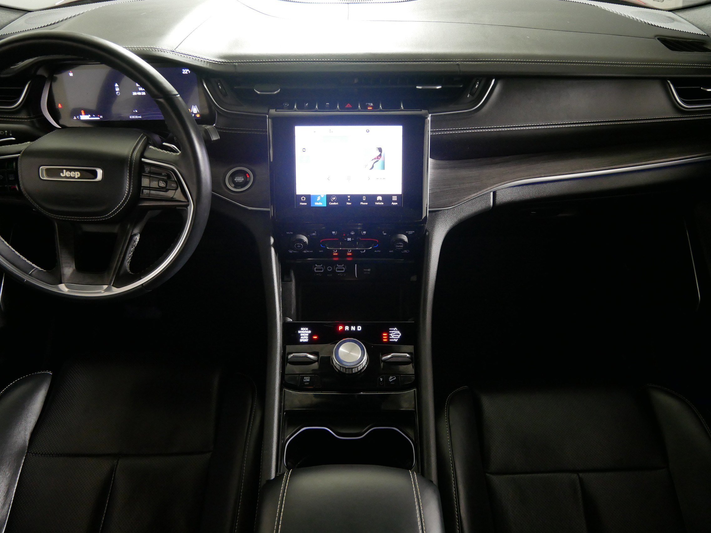 2022 Jeep Grand Cherokee Overland - Photo 10