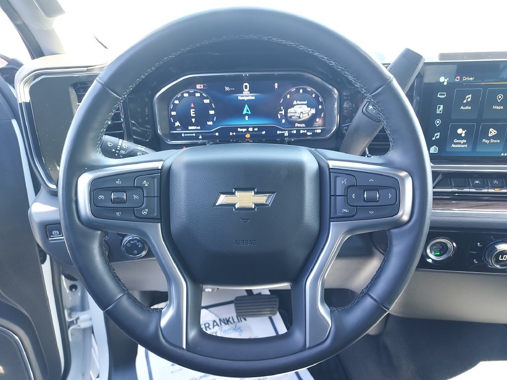 Used 2024 White Chevrolet LT image 17