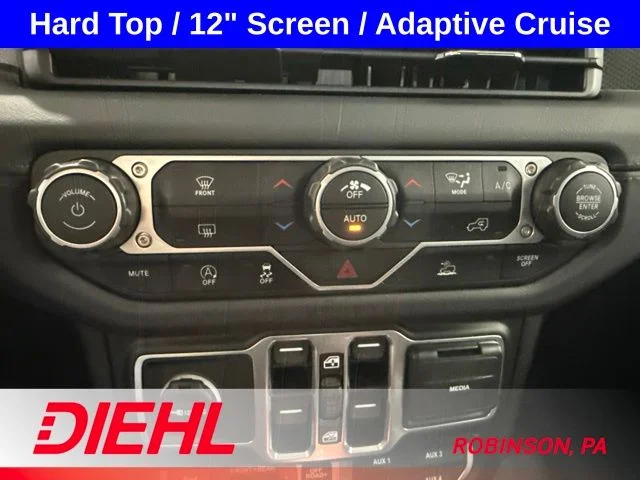 Used 2025 Blue Jeep Rubicon image 29