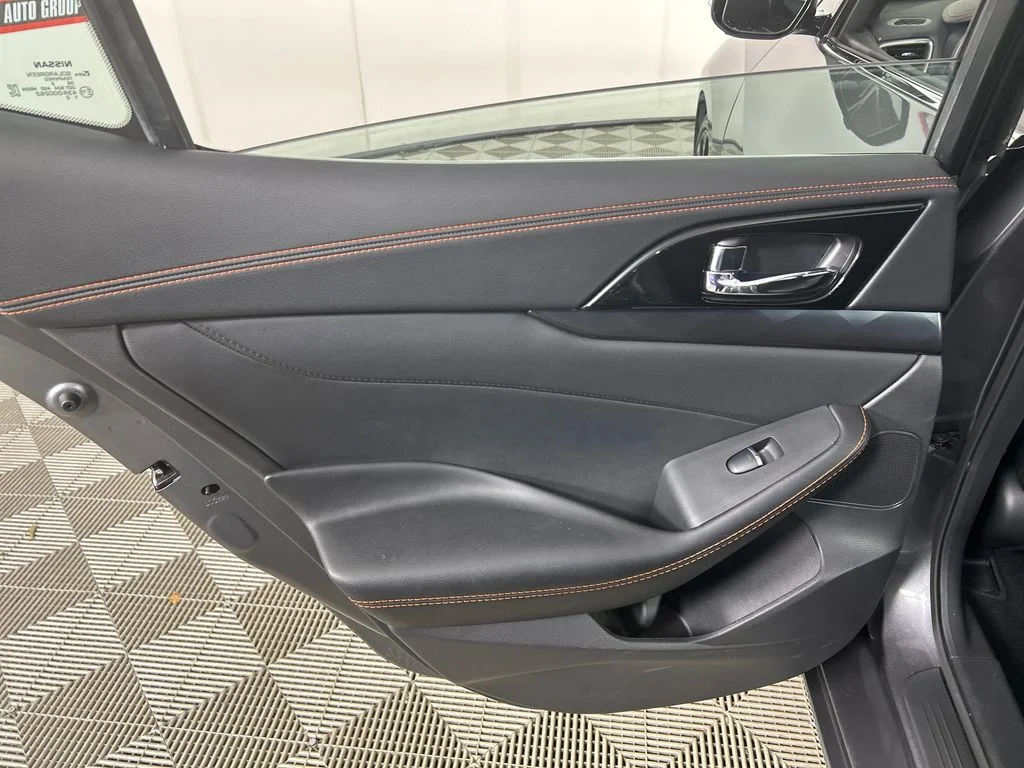 Used 2023 Gray Nissan SR image 16