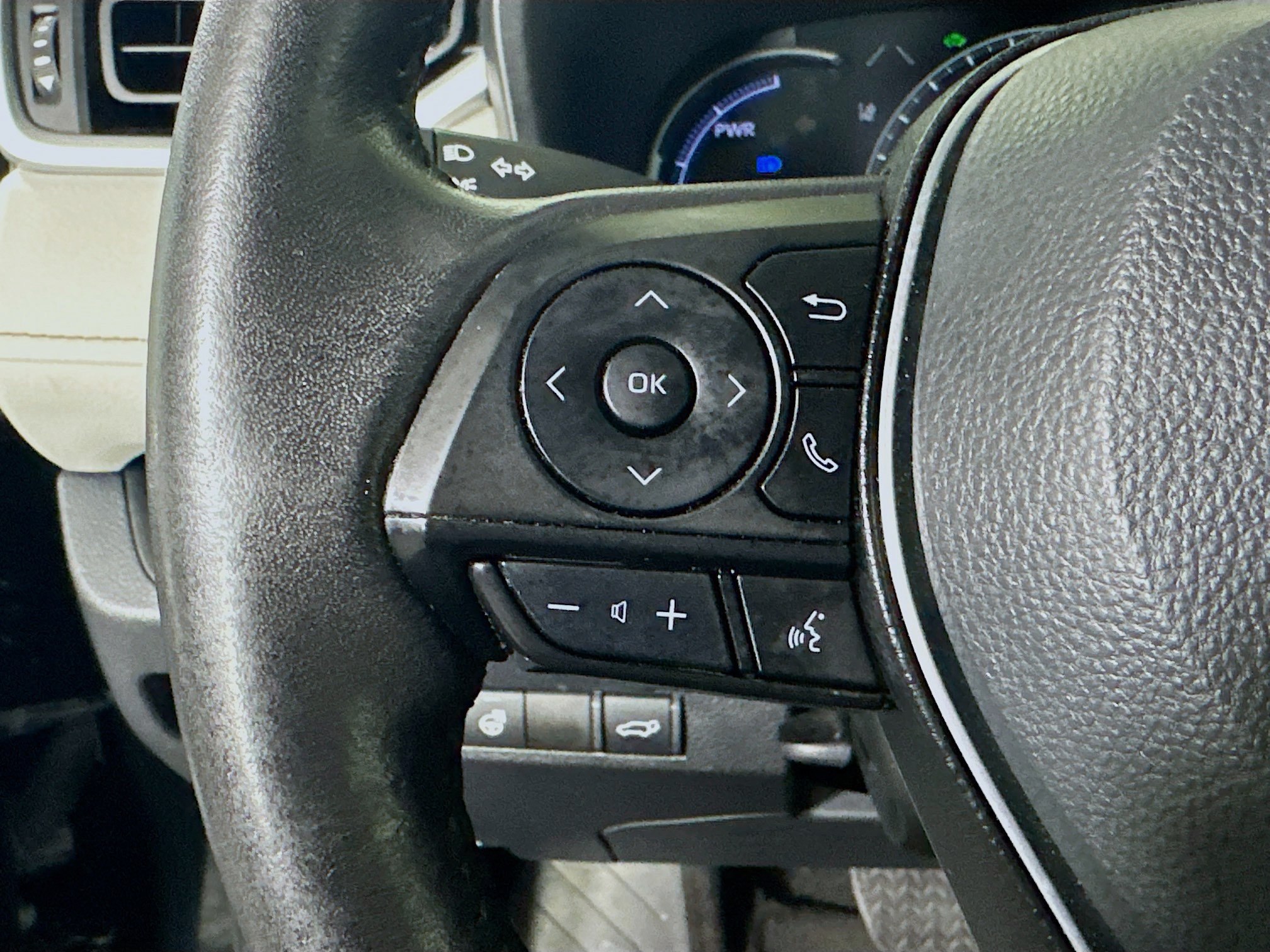 Used 2024 Midnight Black Metallic Toyota Hybrid XLE image 16