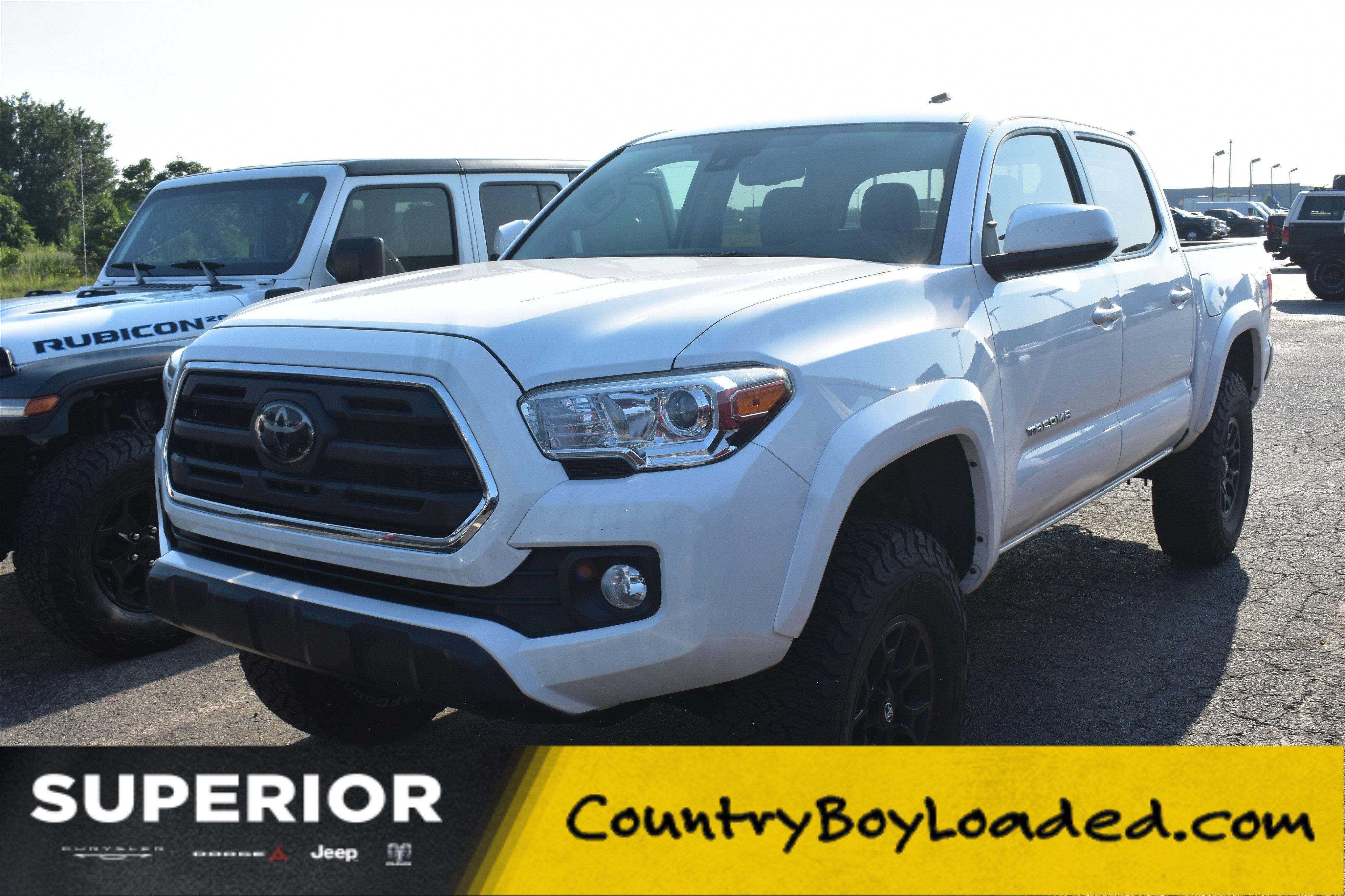 Used 2019  Toyota  image 1