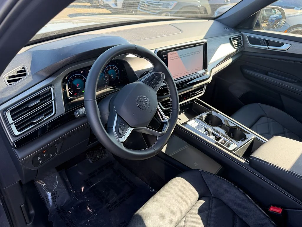 New 2026 Pure Gray Volkswagen 2.0T SE w/Technology image 13
