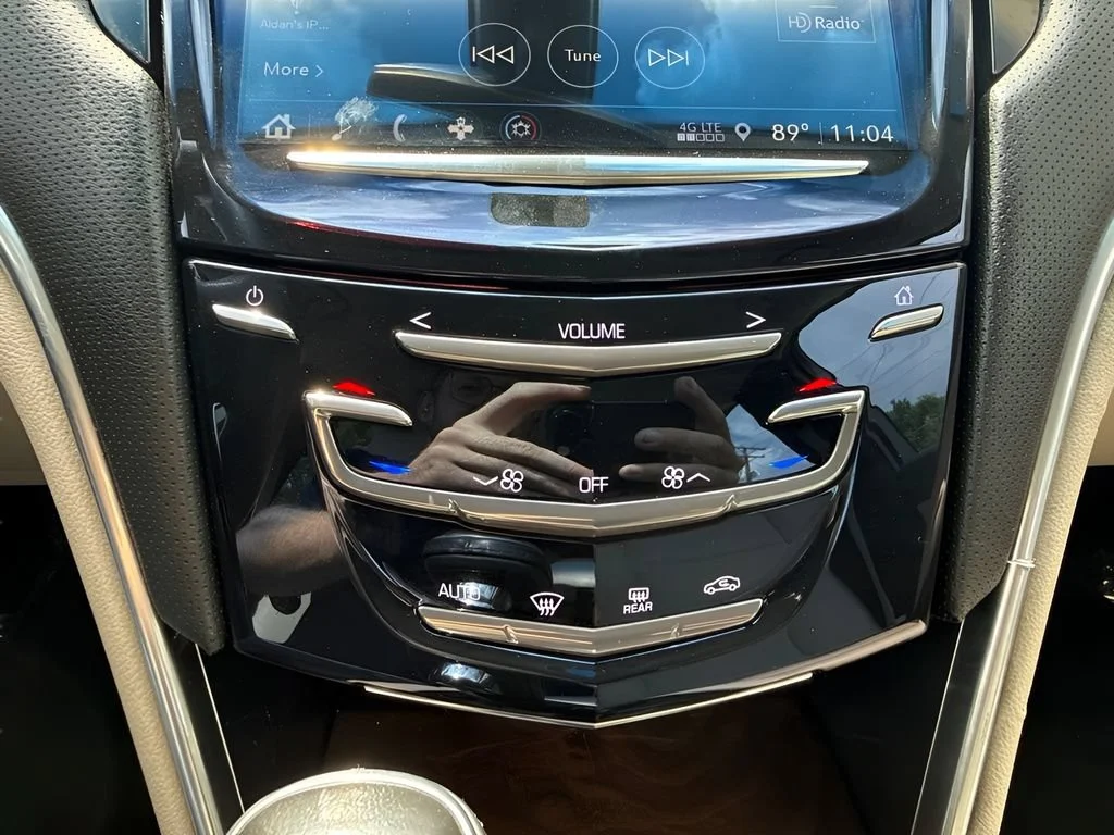 Used 2018 PHANTOM GRAY METALLIC Cadillac  image 21