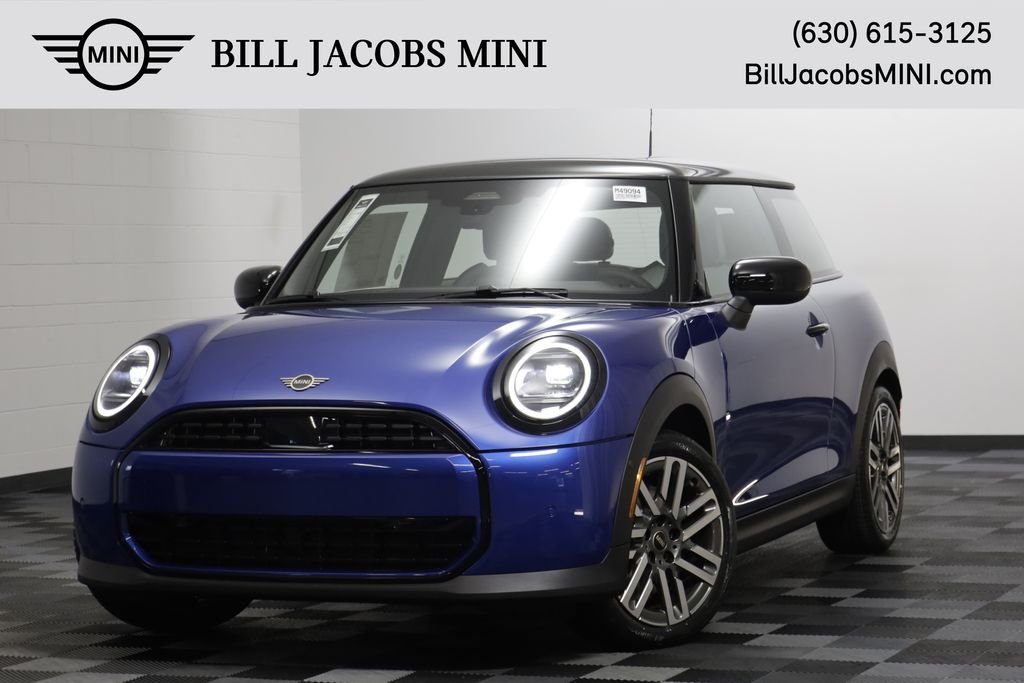 2026 MINI Hardtop Cooper Oxford Edition's photo