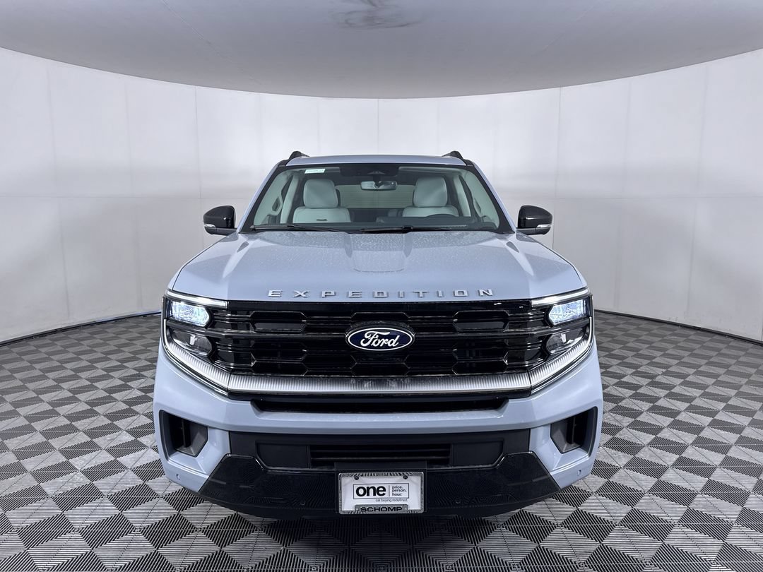 New 2027 Glacier Gray Metallic Tri-Coat Ford Platinum image 31