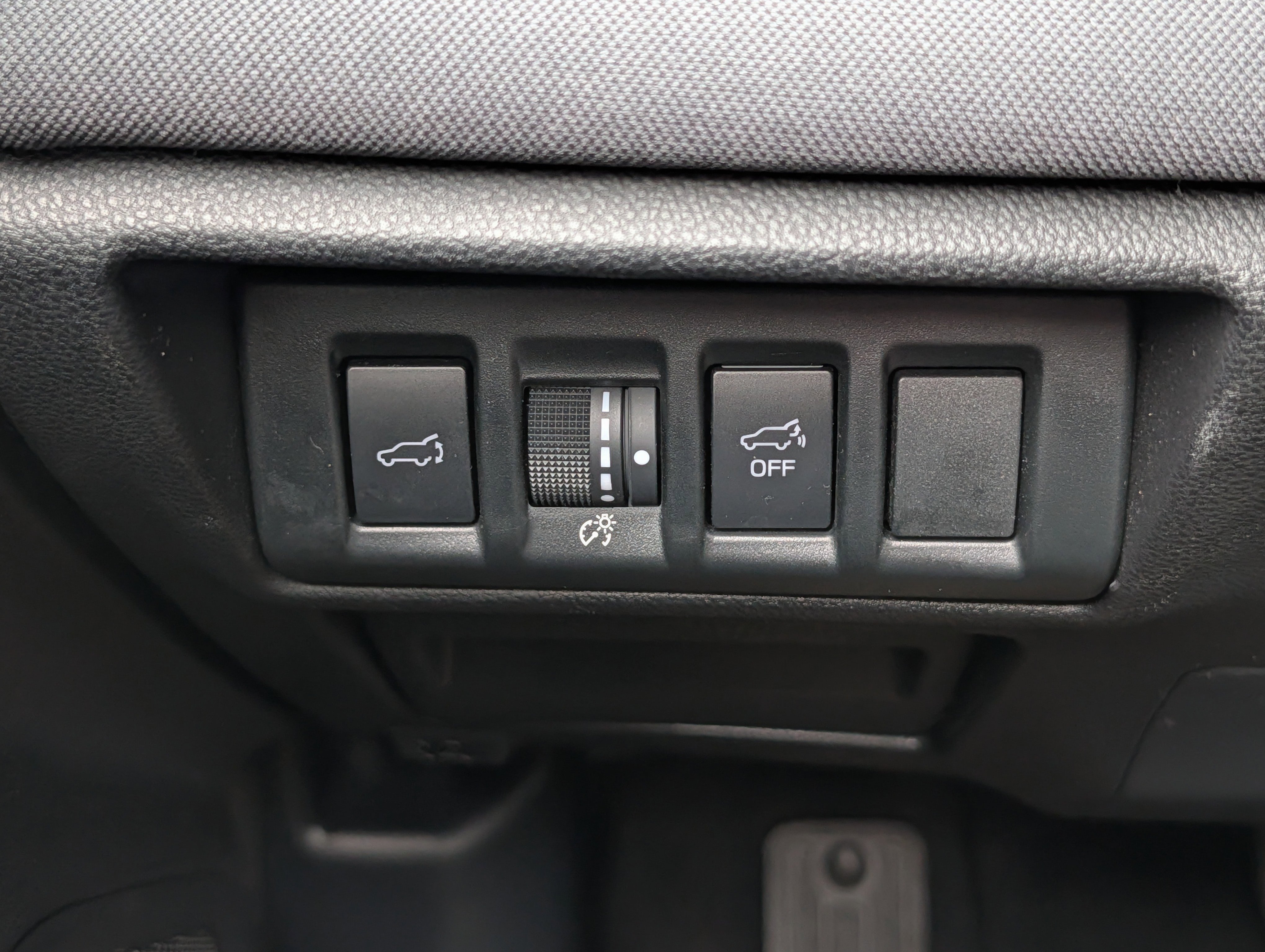 Used 2025 Cosmic Blue Pearl Subaru Premium image 26