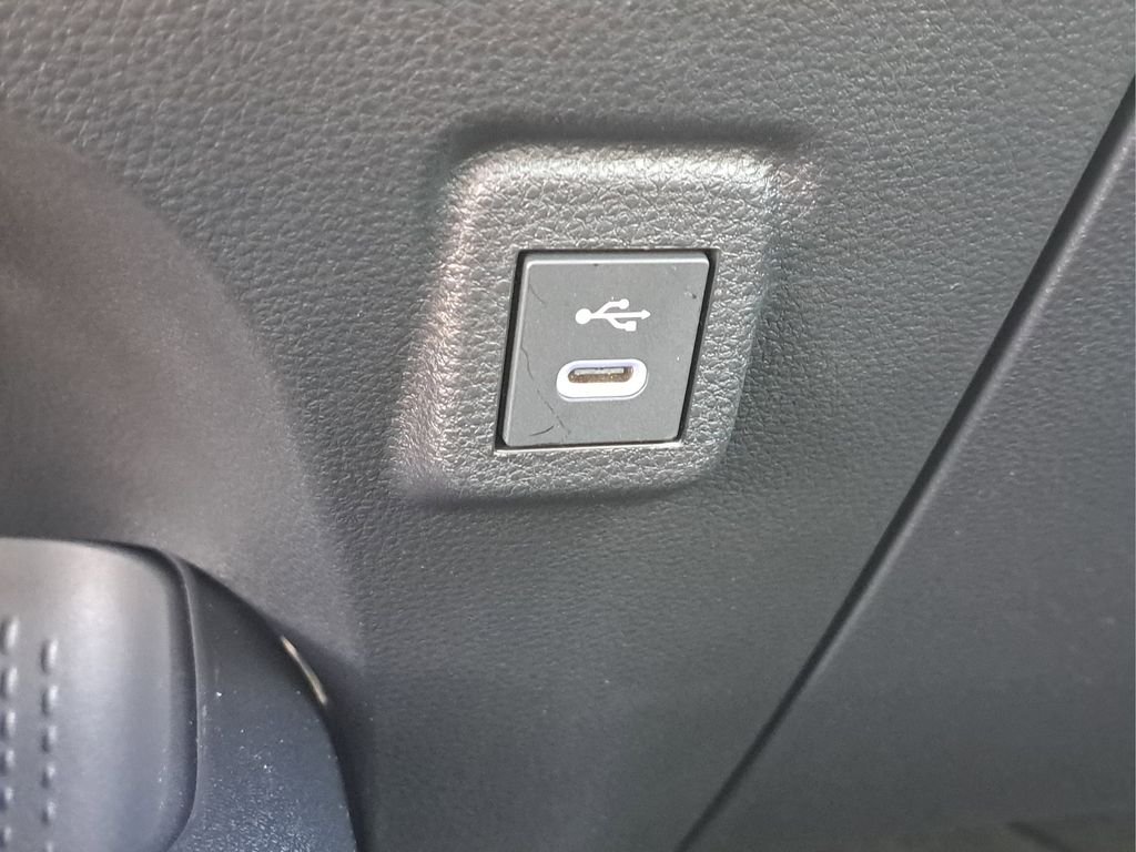 New 2026 Celestite Toyota  LE image 27