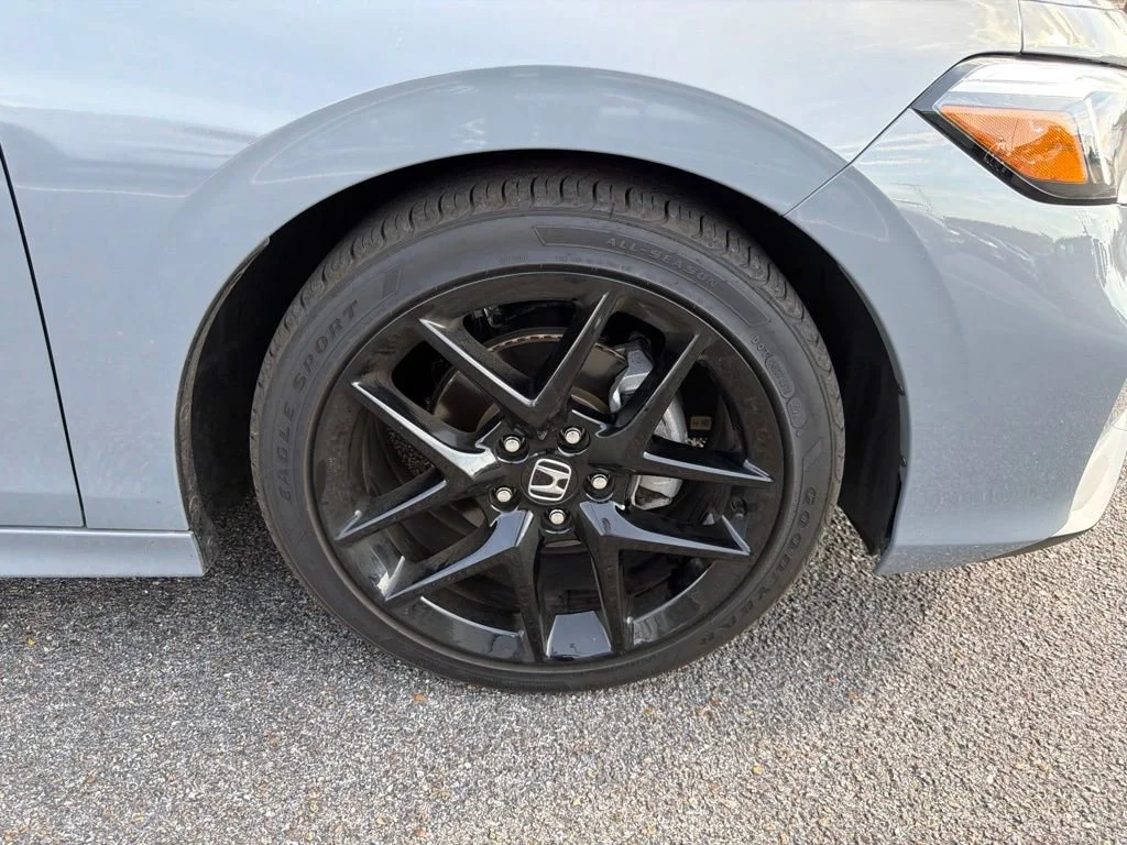 Used 2025 Gray Honda Sport image 15
