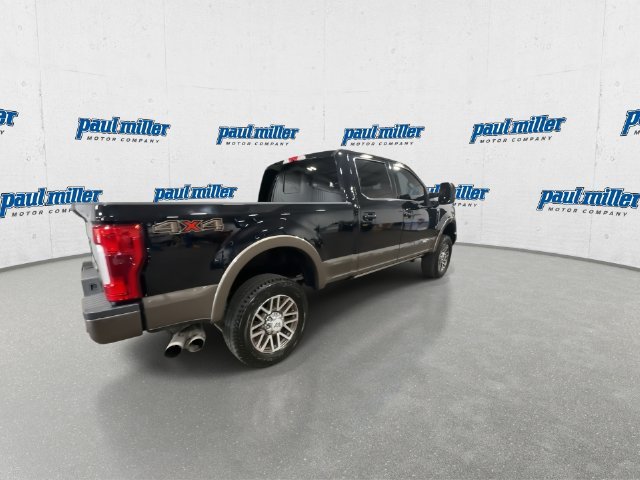 Used 2019  Ford King Ranch image 11
