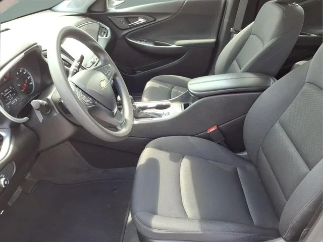 2024 Chevrolet Malibu 1LT - Photo 12