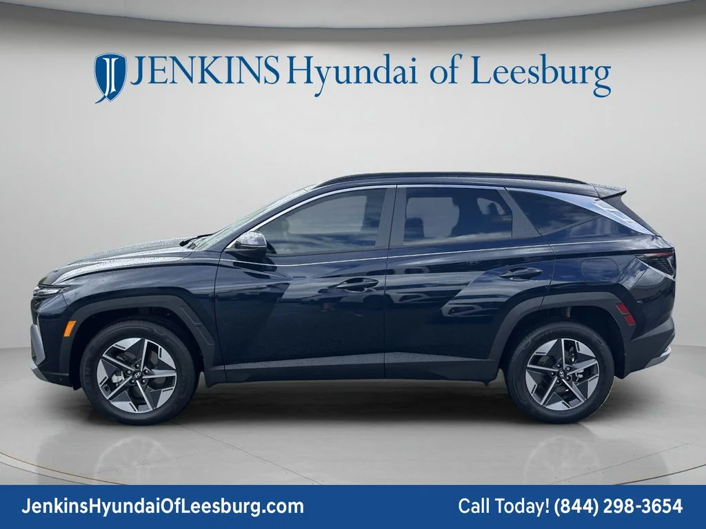 Used 2025 Blue Hyundai SEL Convenience image 9