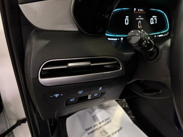 Used 2023 White Hyundai XRT image 13