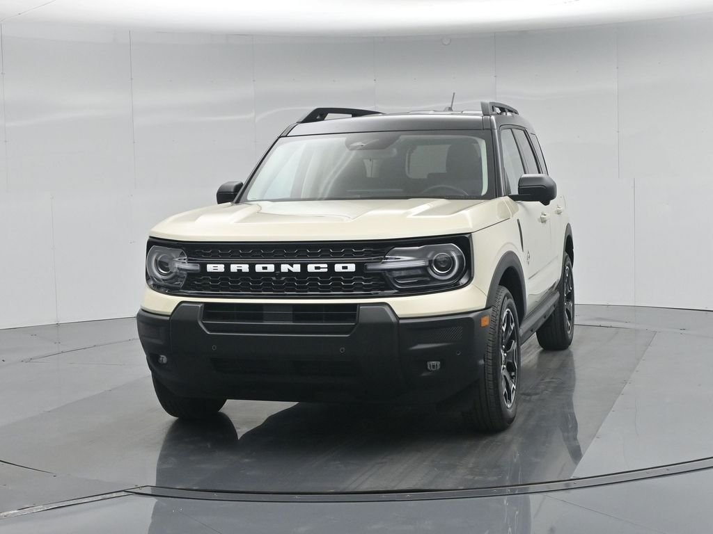 Certified Used 2025 Beige Ford Outer Banks image 58