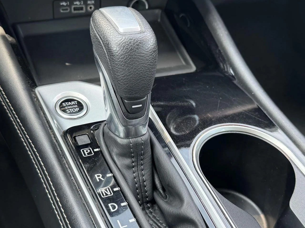 Used 2023 Gun Metallic Nissan SV FWD image 32