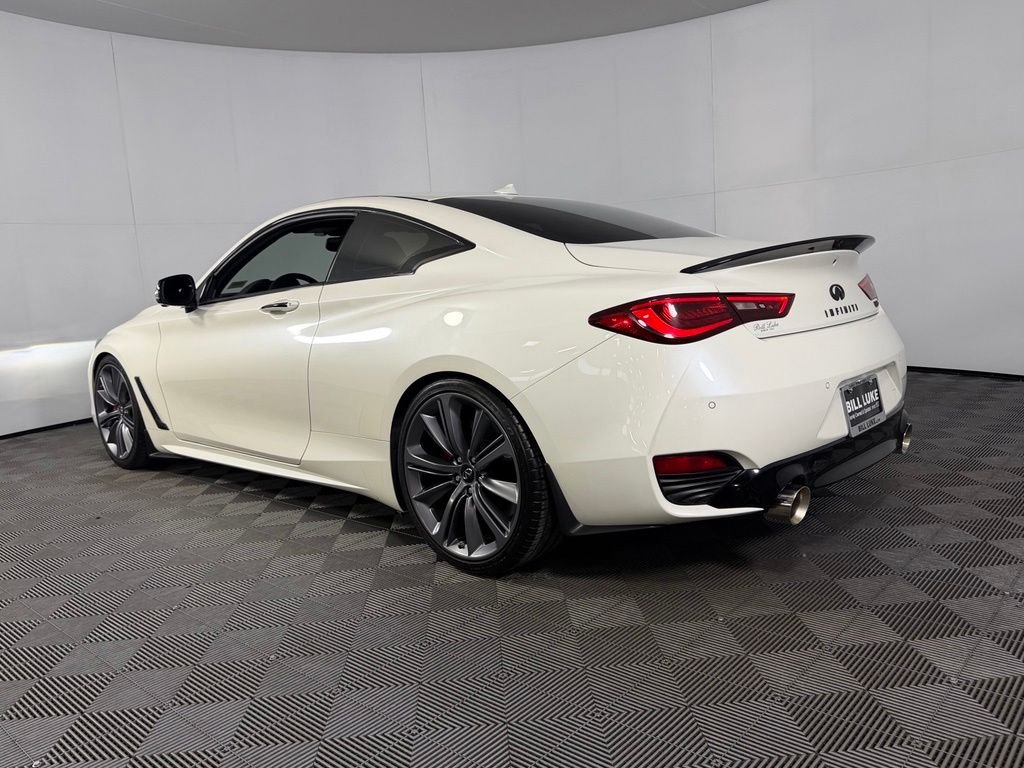 Used 2022 White INFINITI Red Sport 400 image 9