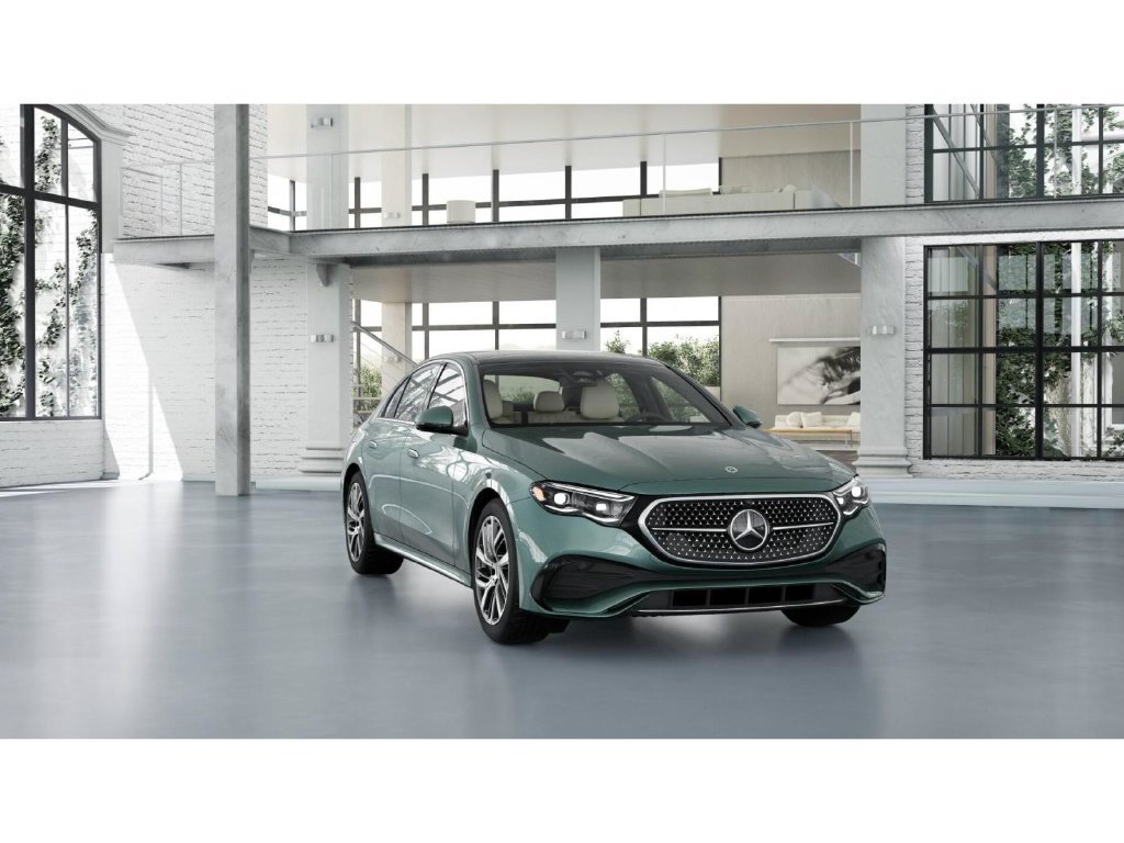 New 2027 Verde Silver Metallic Mercedes-Benz E 350 image 9