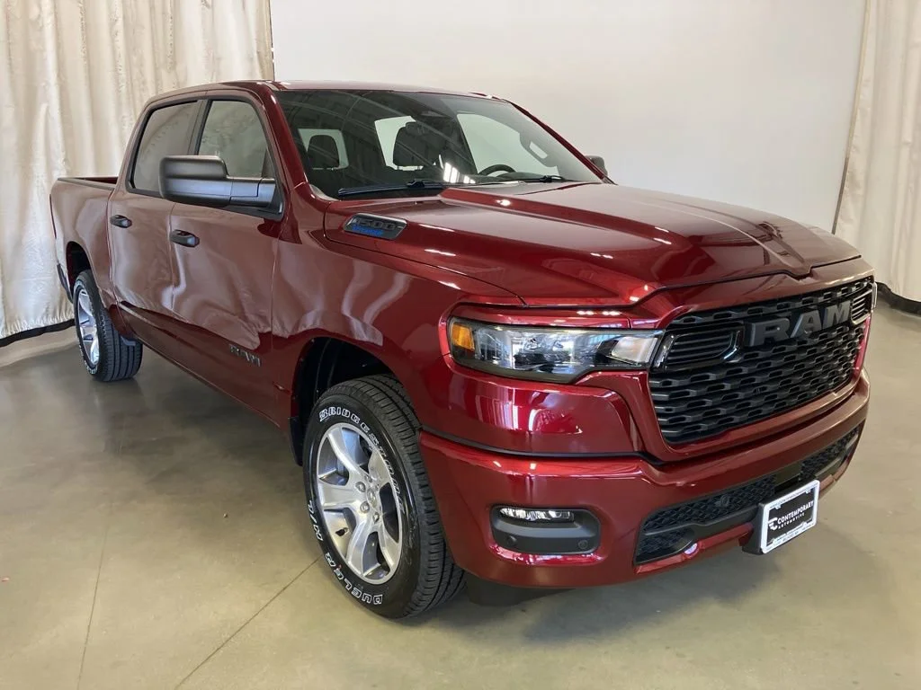 2025 RAM 1500 Tradesman 4x4 Crew Cab 5'7's photo