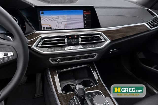 Used 2020 Phytonic Blue Metallic BMW sDrive40i image 9