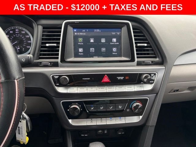 Used 2019 Red Hyundai SE image 22