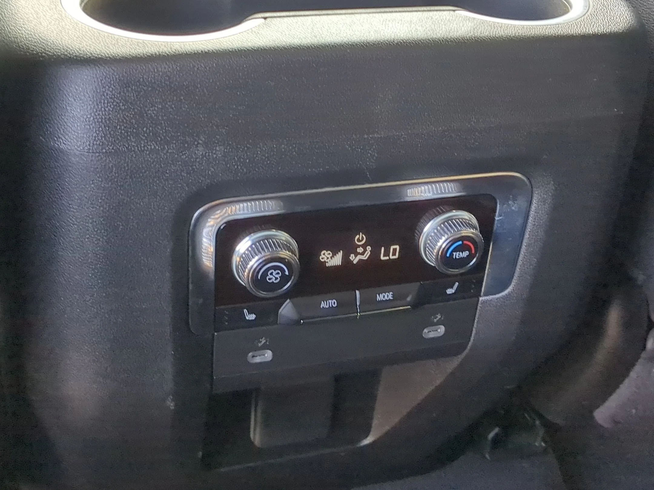 Used 2023 Onyx Black GMC AT4 image 29