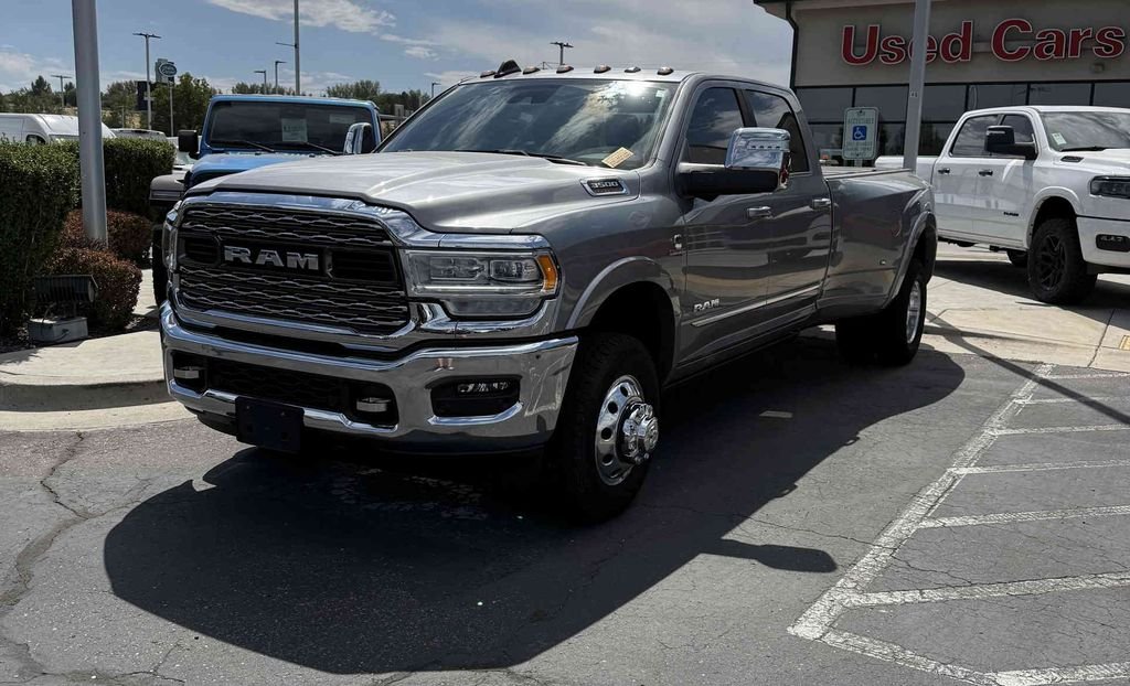 Used 2024 Silver Ram Limited image 2