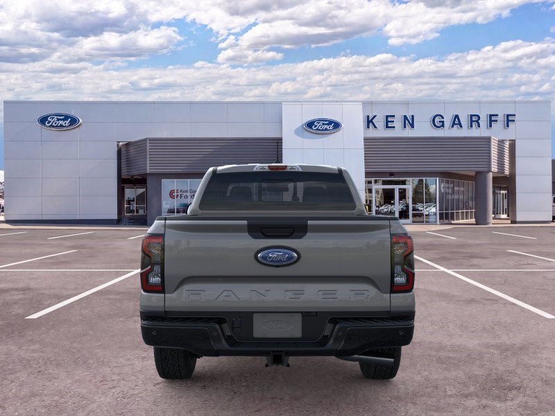 New 2026 Carbonized Gray Metallic Ford XLT image 5