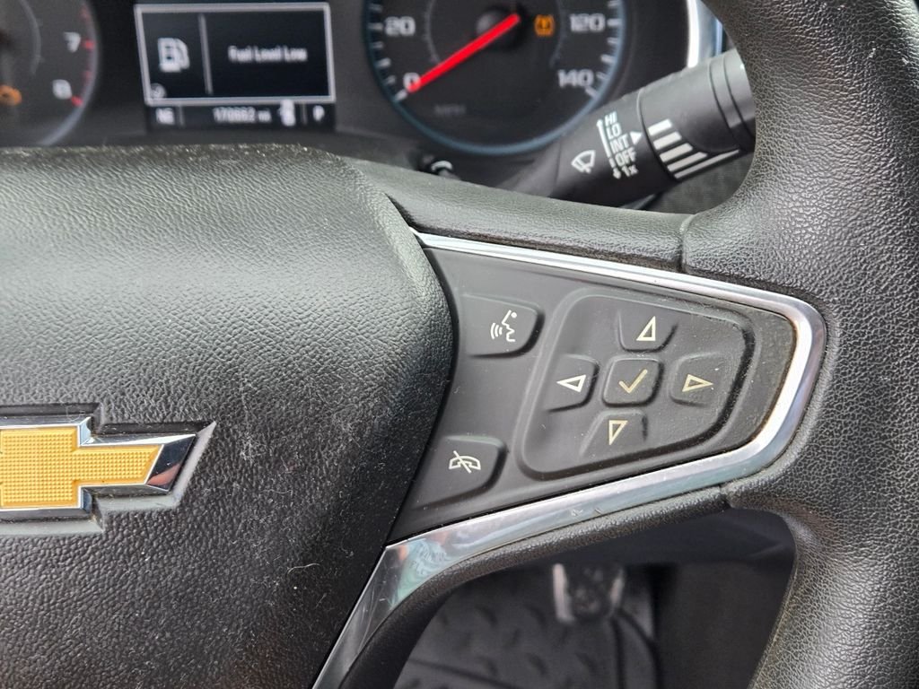 Used 2018 Silver Chevrolet LT image 22