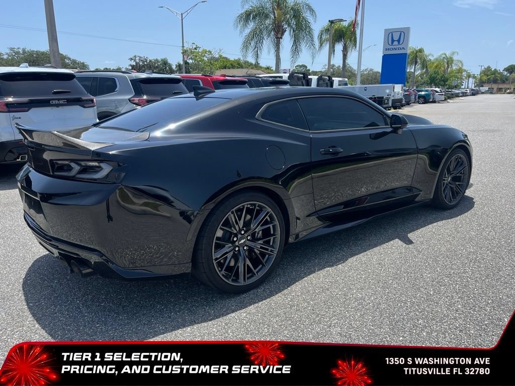 Used 2018 BLACK Chevrolet ZL1 image 4