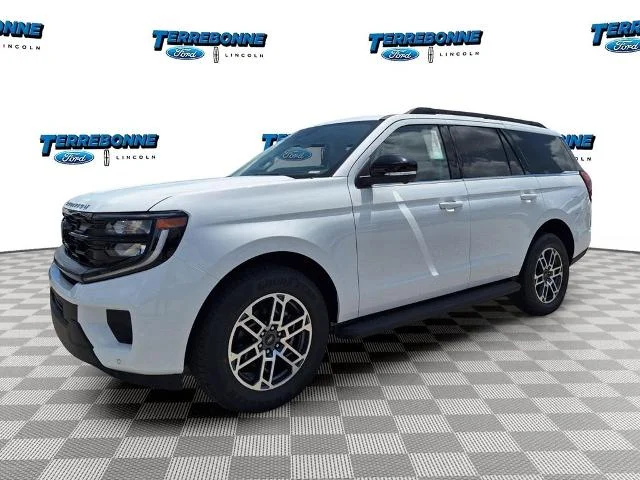 New 2026 Oxford White Ford Active image 28