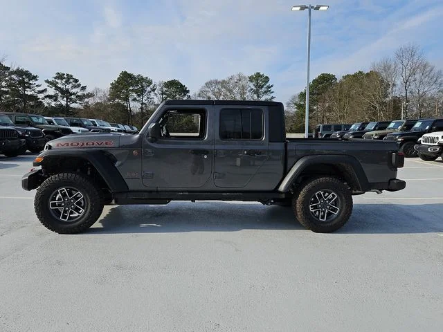 New 2026 Granite Crystal Metallic Clearcoat Jeep Mojave image 4