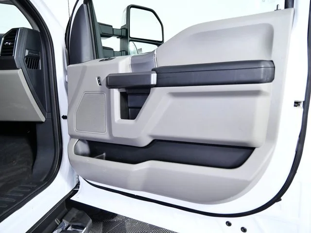 Certified Used 2022 White Ford XLT image 11