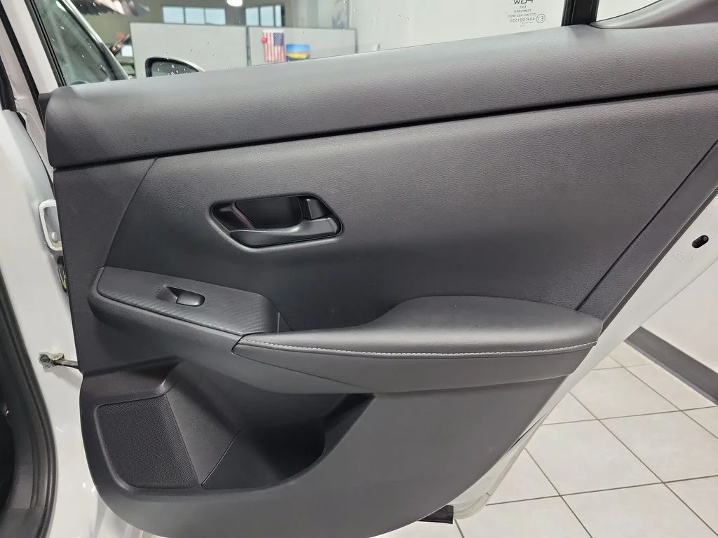 Used 2025 White Nissan SV image 19