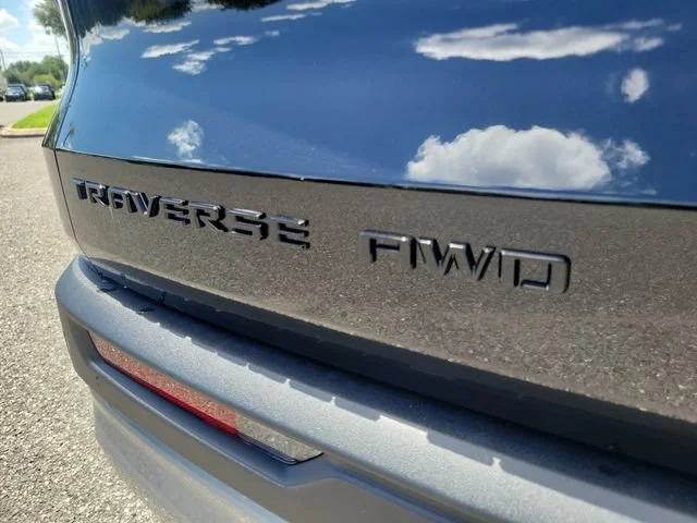 New 2027 Mosaic Black Metallic Chevrolet Z71 image 9