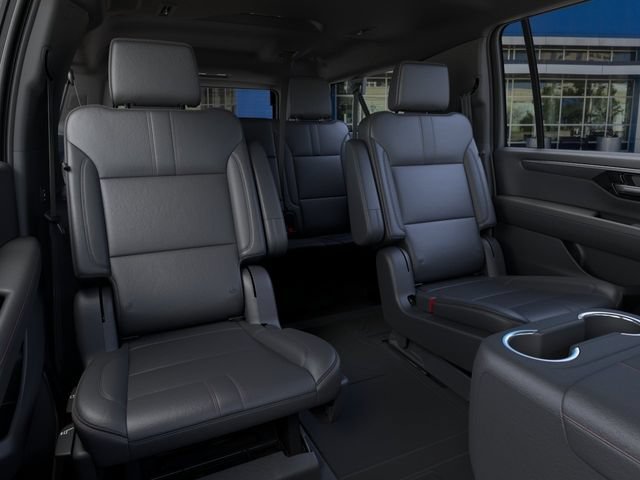 2026 Chevrolet Suburban RST - Photo 17