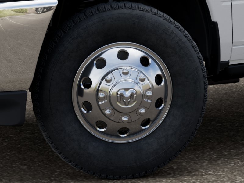 New 2026 Bright White Clear-Coat Exterior Paint RAM Laramie image 4